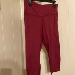 Under Armour capri pants